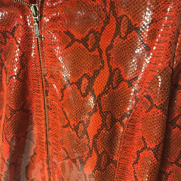 Yvonne & Marie - Picture 5 of 5